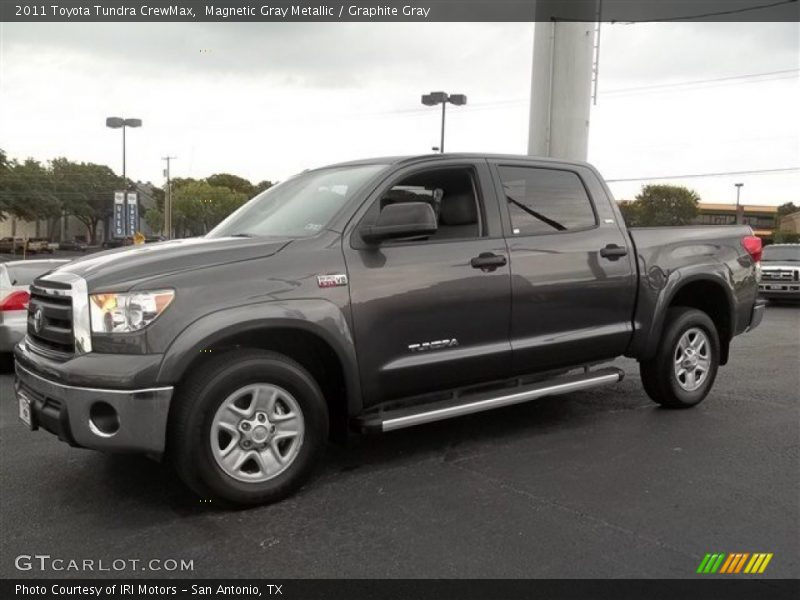 Magnetic Gray Metallic / Graphite Gray 2011 Toyota Tundra CrewMax