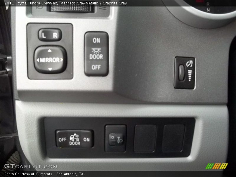 Magnetic Gray Metallic / Graphite Gray 2011 Toyota Tundra CrewMax
