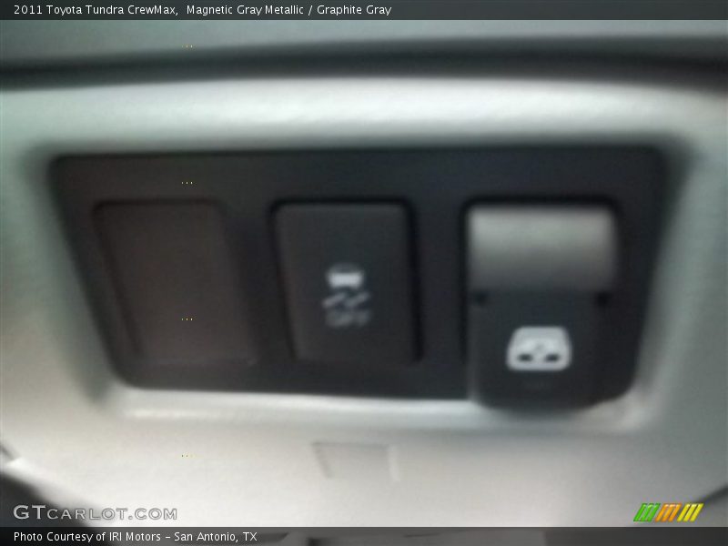 Magnetic Gray Metallic / Graphite Gray 2011 Toyota Tundra CrewMax
