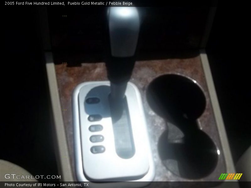 Pueblo Gold Metallic / Pebble Beige 2005 Ford Five Hundred Limited