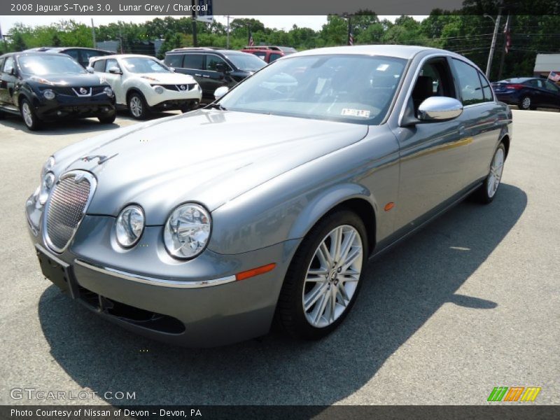 Front 3/4 View of 2008 S-Type 3.0