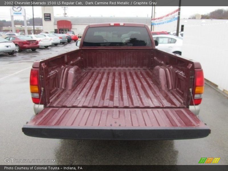 Dark Carmine Red Metallic / Graphite Gray 2002 Chevrolet Silverado 1500 LS Regular Cab