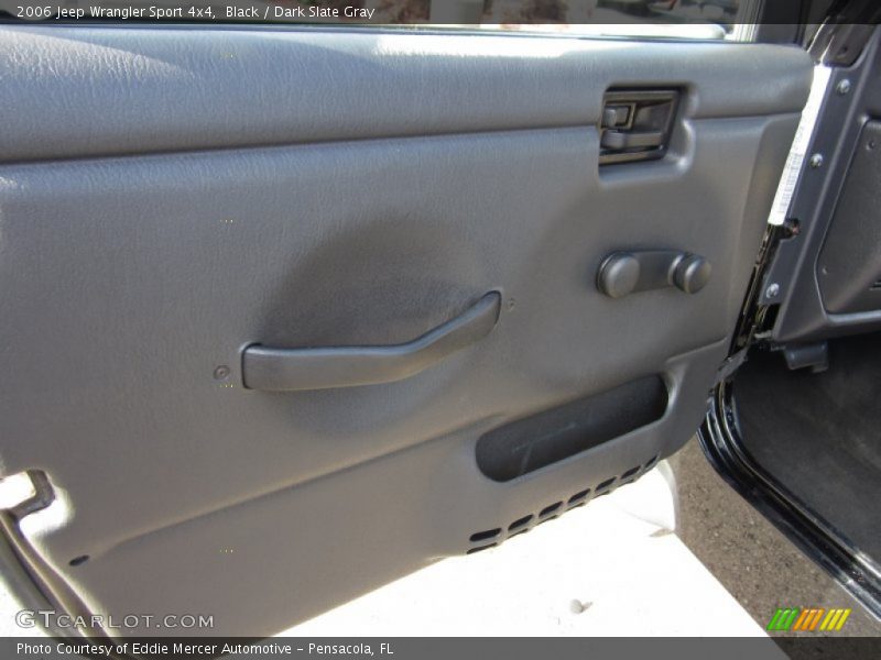 Black / Dark Slate Gray 2006 Jeep Wrangler Sport 4x4