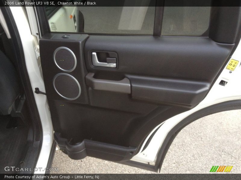 Chawton White / Black 2006 Land Rover LR3 V8 SE