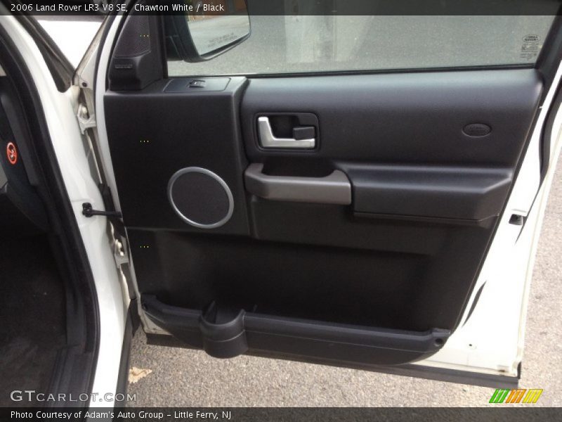 Chawton White / Black 2006 Land Rover LR3 V8 SE