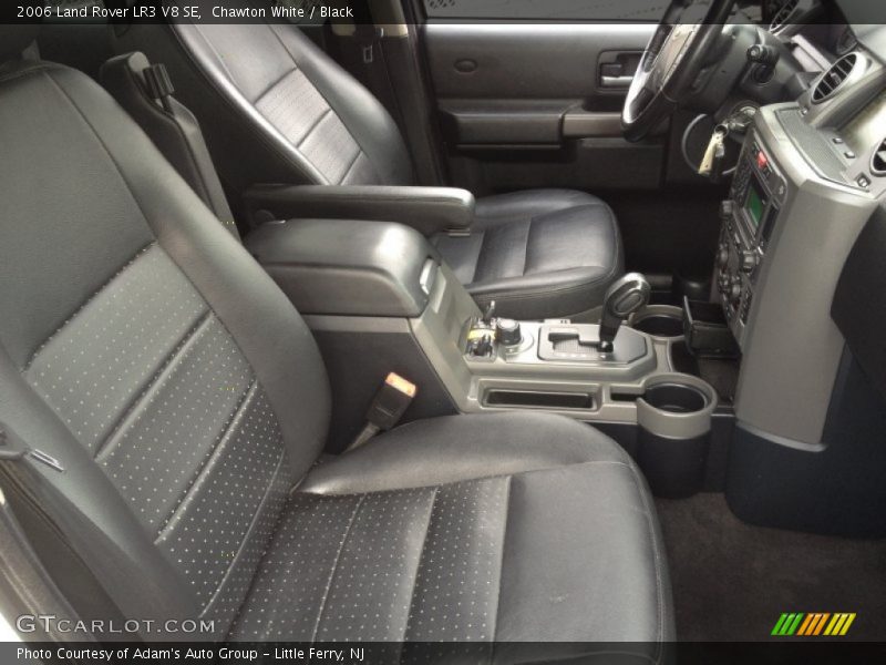 Chawton White / Black 2006 Land Rover LR3 V8 SE