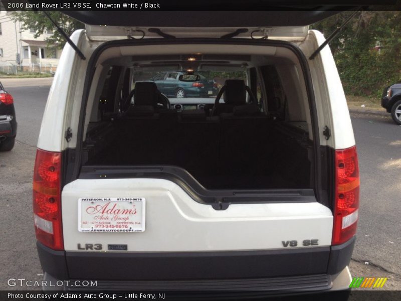 Chawton White / Black 2006 Land Rover LR3 V8 SE