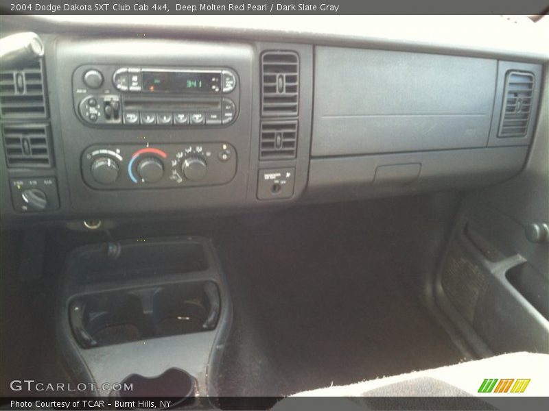 Deep Molten Red Pearl / Dark Slate Gray 2004 Dodge Dakota SXT Club Cab 4x4