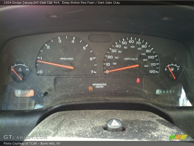 Deep Molten Red Pearl / Dark Slate Gray 2004 Dodge Dakota SXT Club Cab 4x4