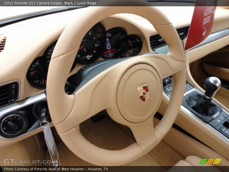  2013 911 Carrera Coupe Steering Wheel