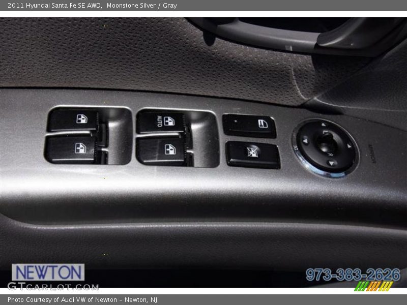 Moonstone Silver / Gray 2011 Hyundai Santa Fe SE AWD