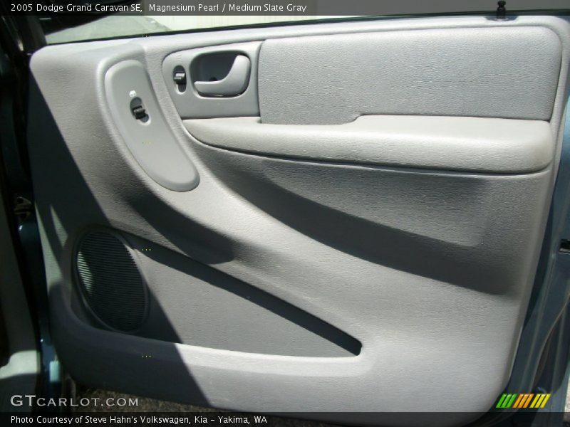 Magnesium Pearl / Medium Slate Gray 2005 Dodge Grand Caravan SE