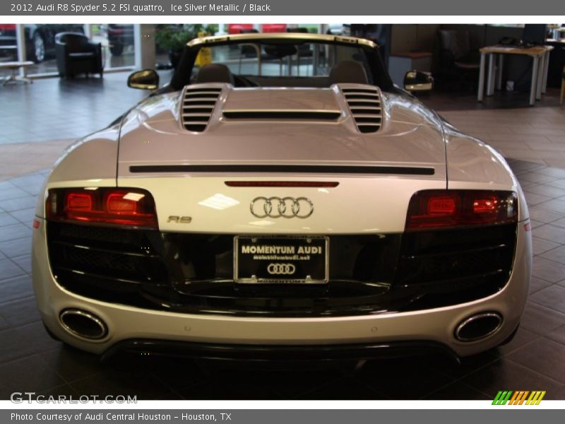 Ice Silver Metallic / Black 2012 Audi R8 Spyder 5.2 FSI quattro