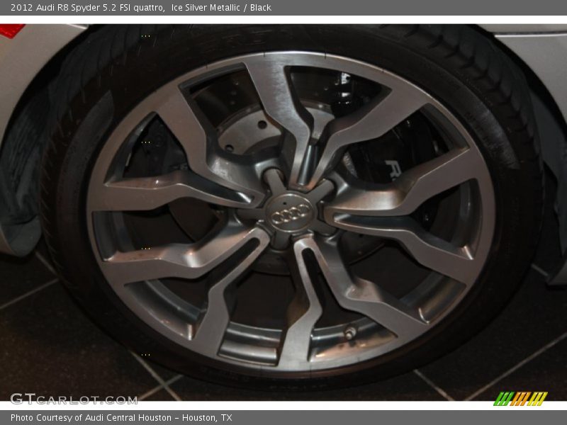 Ice Silver Metallic / Black 2012 Audi R8 Spyder 5.2 FSI quattro
