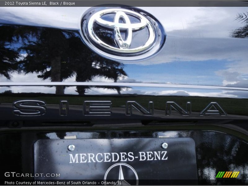 Black / Bisque 2012 Toyota Sienna LE