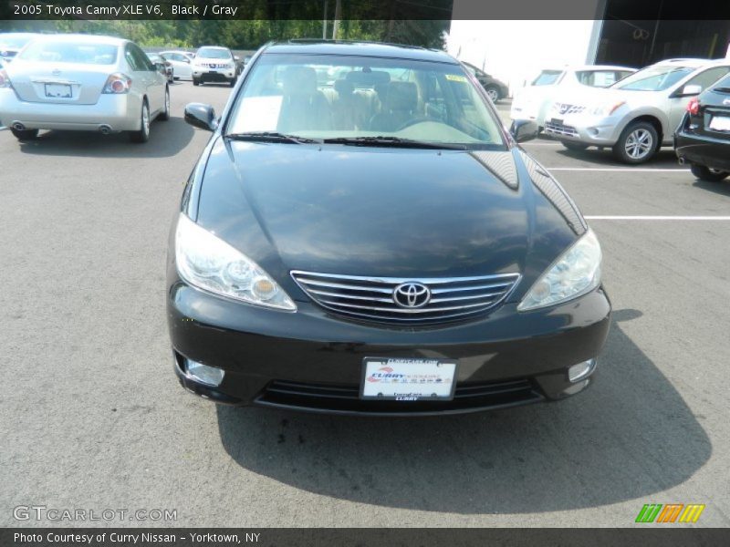 Black / Gray 2005 Toyota Camry XLE V6