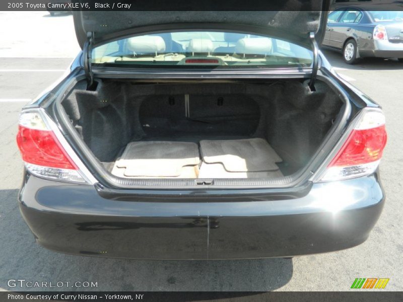 Black / Gray 2005 Toyota Camry XLE V6