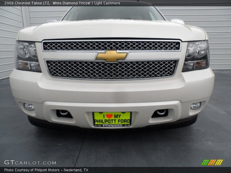 White Diamond Tricoat / Light Cashmere 2009 Chevrolet Tahoe LTZ