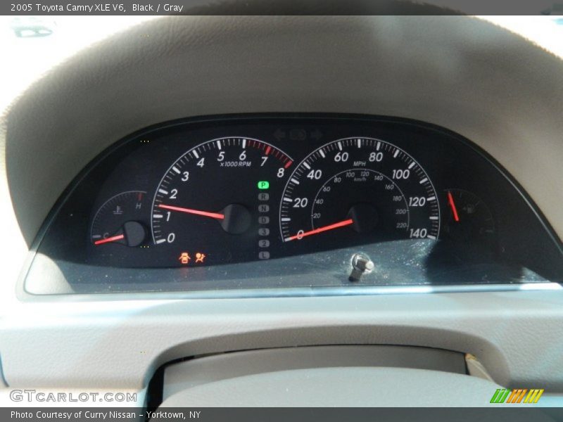 Black / Gray 2005 Toyota Camry XLE V6