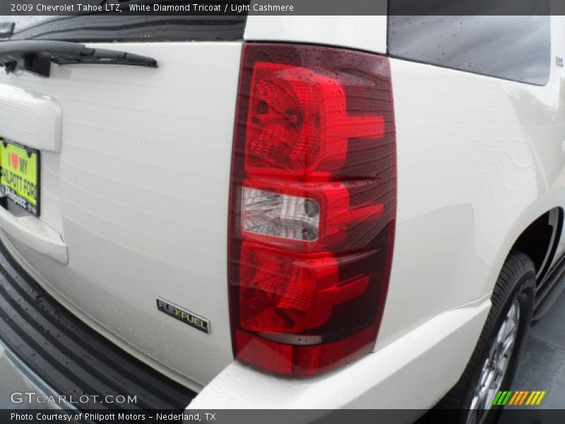 White Diamond Tricoat / Light Cashmere 2009 Chevrolet Tahoe LTZ