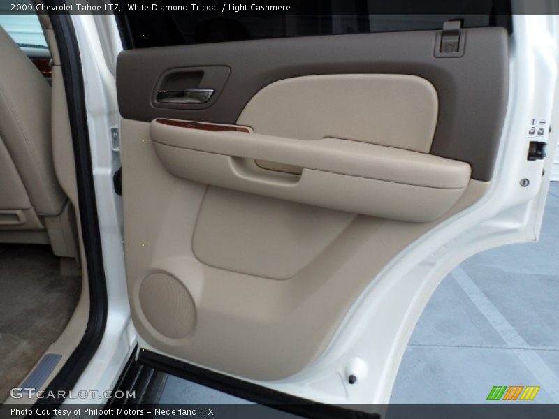 White Diamond Tricoat / Light Cashmere 2009 Chevrolet Tahoe LTZ