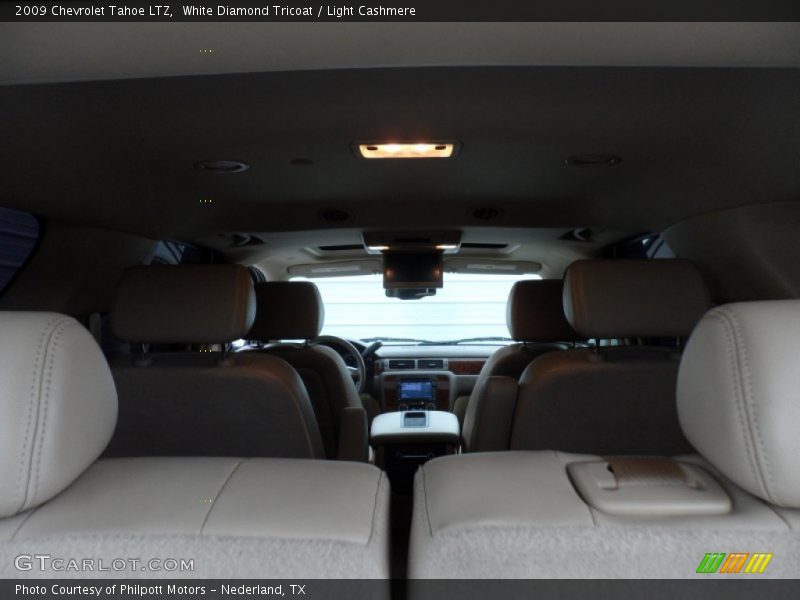 White Diamond Tricoat / Light Cashmere 2009 Chevrolet Tahoe LTZ