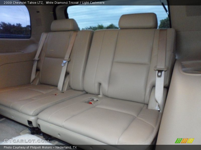 White Diamond Tricoat / Light Cashmere 2009 Chevrolet Tahoe LTZ