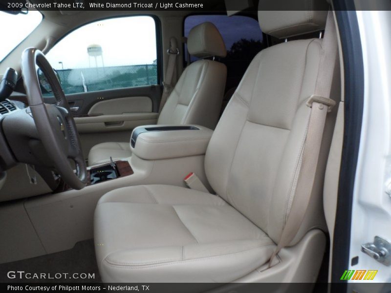 White Diamond Tricoat / Light Cashmere 2009 Chevrolet Tahoe LTZ