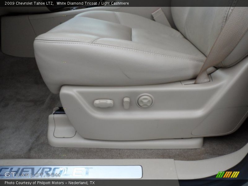White Diamond Tricoat / Light Cashmere 2009 Chevrolet Tahoe LTZ