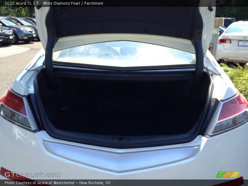 White Diamond Pearl / Parchment 2010 Acura TL 3.5