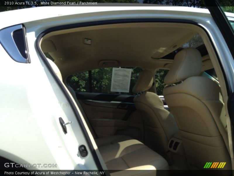 White Diamond Pearl / Parchment 2010 Acura TL 3.5