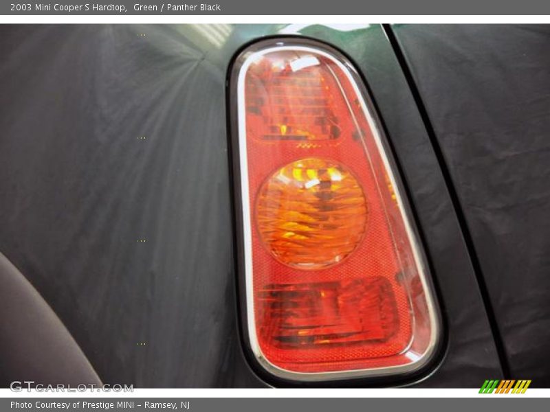 Green / Panther Black 2003 Mini Cooper S Hardtop