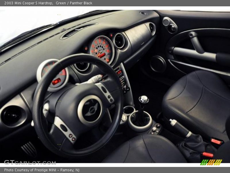 Green / Panther Black 2003 Mini Cooper S Hardtop