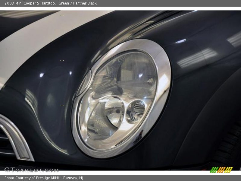 Green / Panther Black 2003 Mini Cooper S Hardtop