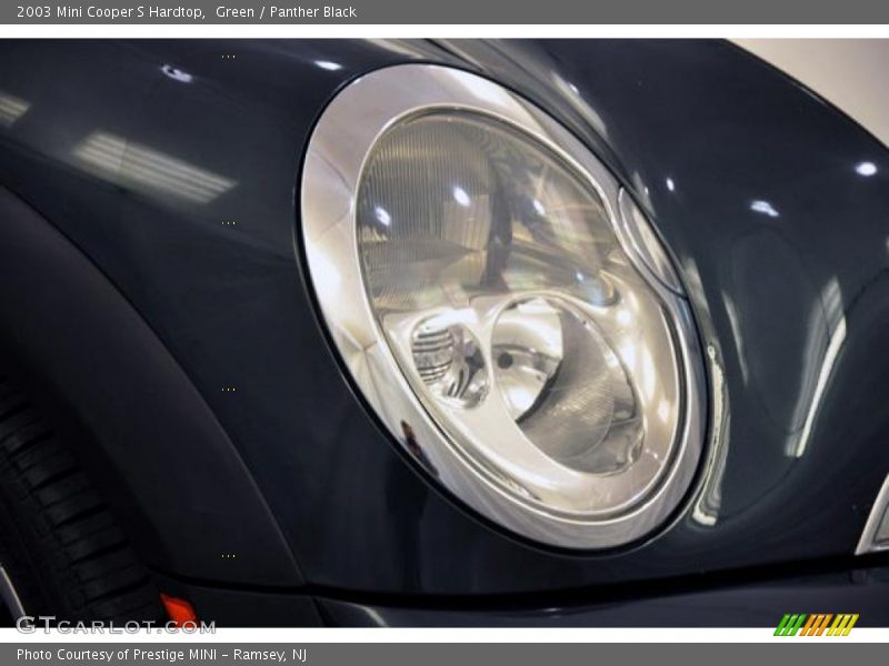 Green / Panther Black 2003 Mini Cooper S Hardtop