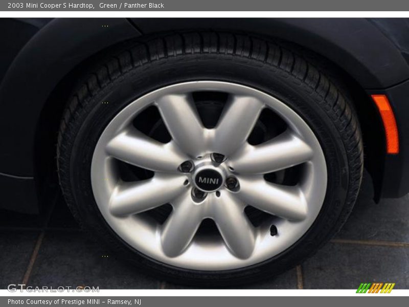 Green / Panther Black 2003 Mini Cooper S Hardtop