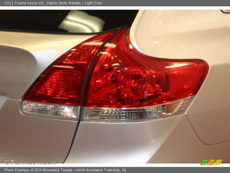 Classic Silver Metallic / Light Gray 2011 Toyota Venza V6