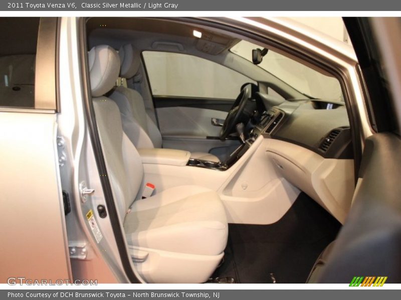Classic Silver Metallic / Light Gray 2011 Toyota Venza V6