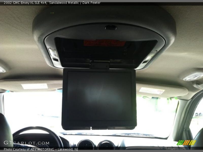 Sandalwood Metallic / Dark Pewter 2002 GMC Envoy XL SLE 4x4