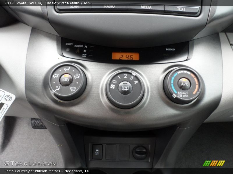 Classic Silver Metallic / Ash 2012 Toyota RAV4 I4