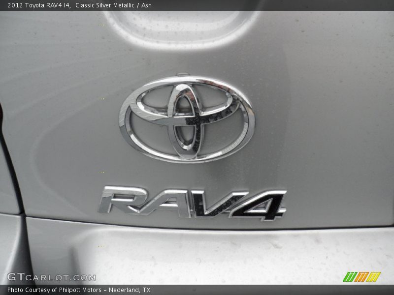 Classic Silver Metallic / Ash 2012 Toyota RAV4 I4