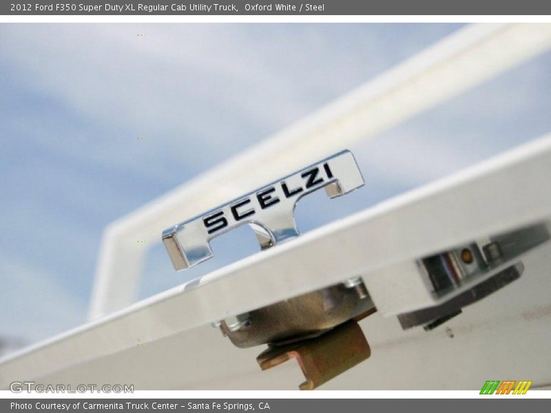 Oxford White / Steel 2012 Ford F350 Super Duty XL Regular Cab Utility Truck