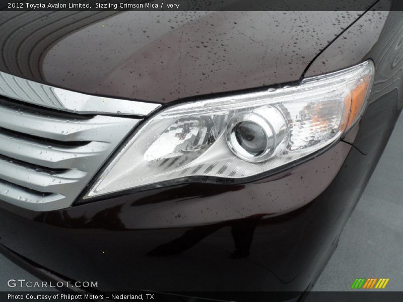 Sizzling Crimson Mica / Ivory 2012 Toyota Avalon Limited