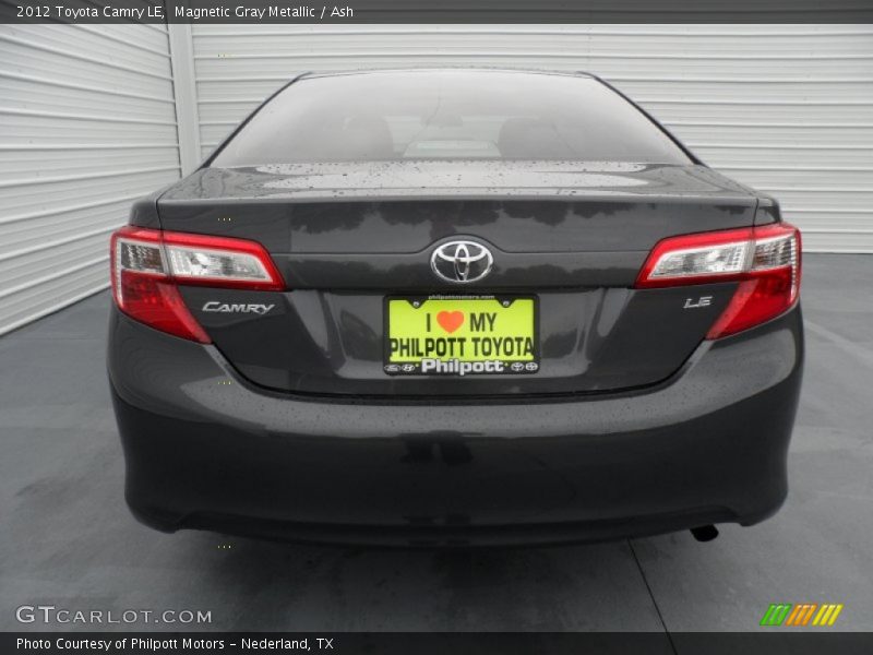 Magnetic Gray Metallic / Ash 2012 Toyota Camry LE