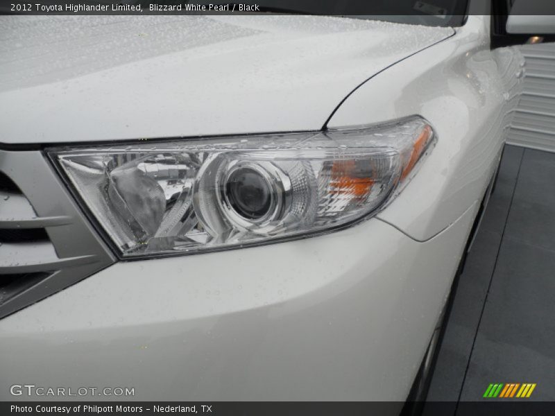 Blizzard White Pearl / Black 2012 Toyota Highlander Limited