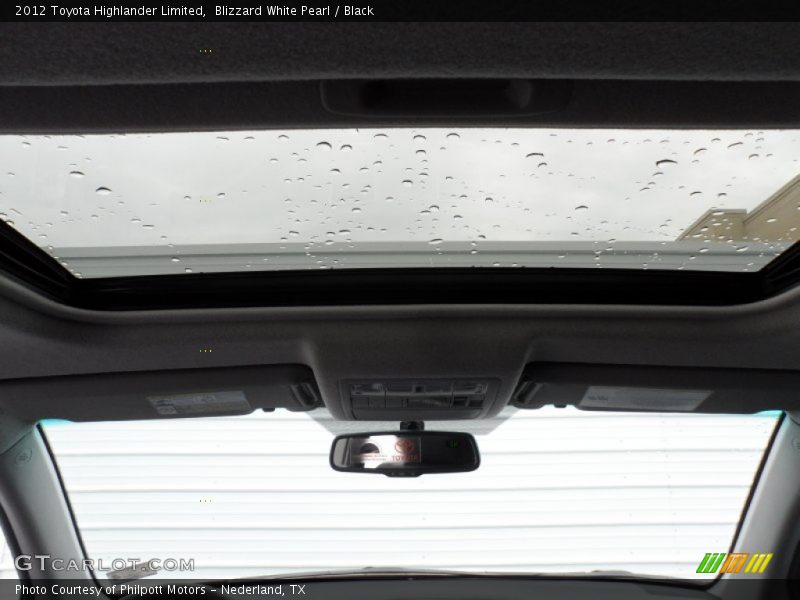 Blizzard White Pearl / Black 2012 Toyota Highlander Limited