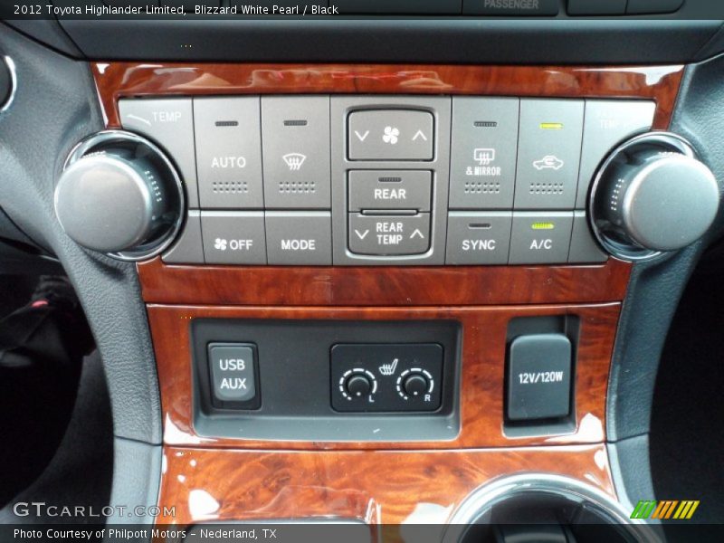 Blizzard White Pearl / Black 2012 Toyota Highlander Limited