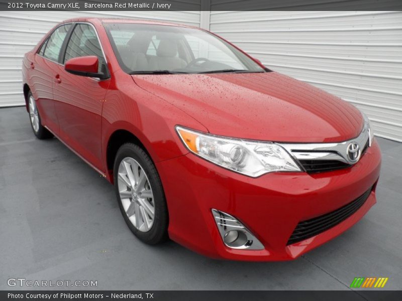 Barcelona Red Metallic / Ivory 2012 Toyota Camry XLE