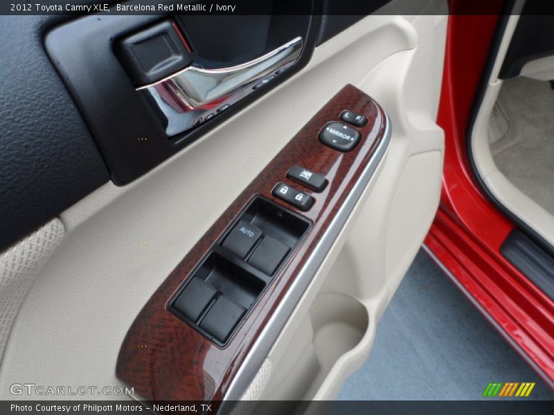 Barcelona Red Metallic / Ivory 2012 Toyota Camry XLE