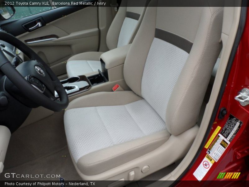 Barcelona Red Metallic / Ivory 2012 Toyota Camry XLE